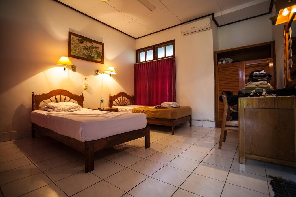 Hotel Angsoka Temukus Chambre photo