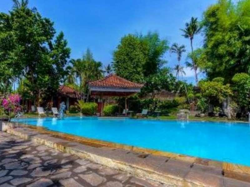 Hotel Angsoka Temukus Extérieur photo